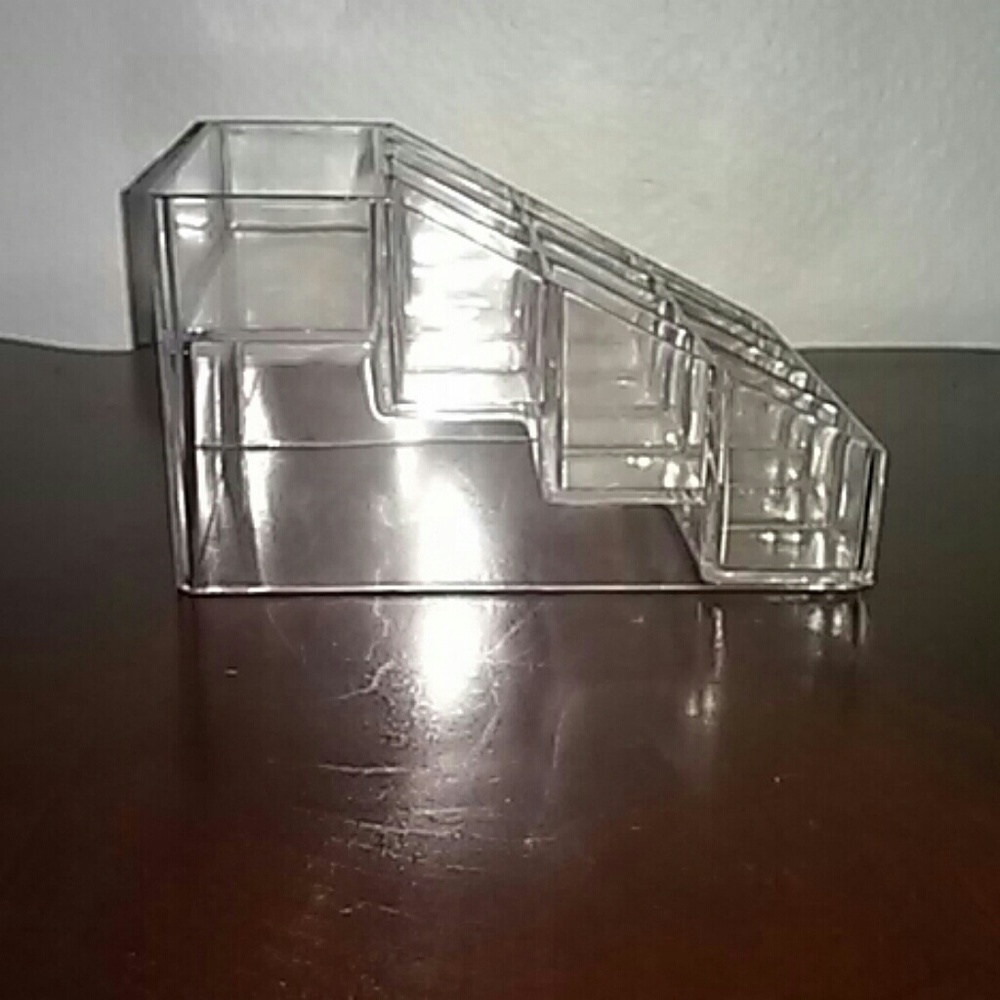 makeup tray - Picture 3 of 3